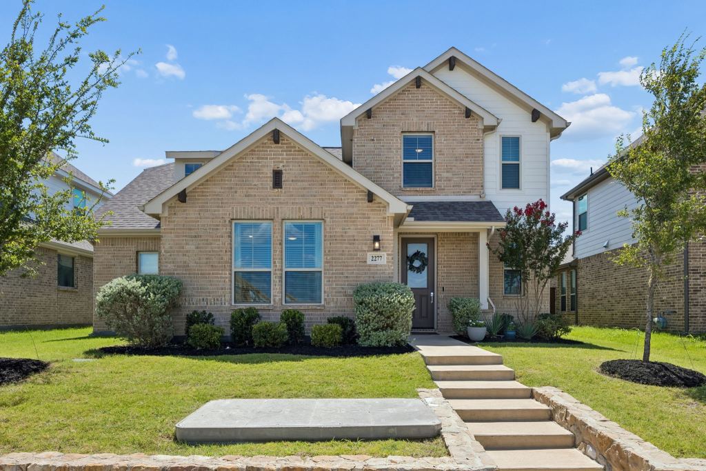 2277 Glacier Drive, Waxahachie, TX 75165 — photo 1