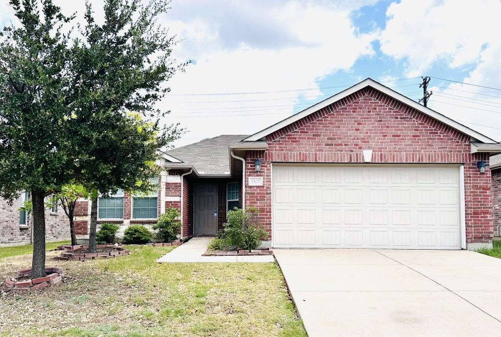 1505 Lone Pine Drive, Little Elm, TX 75068 — photo 1