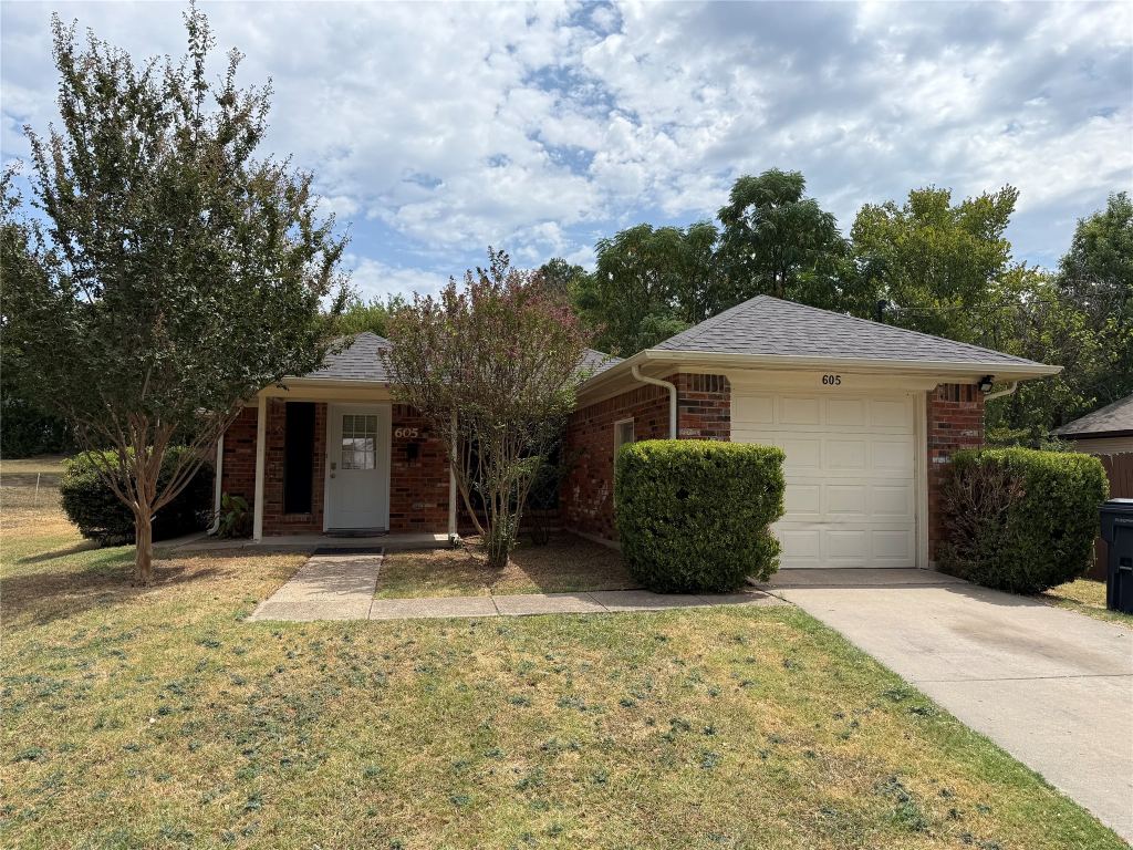 605 Baker Street, McKinney, TX 75069 — photo 1