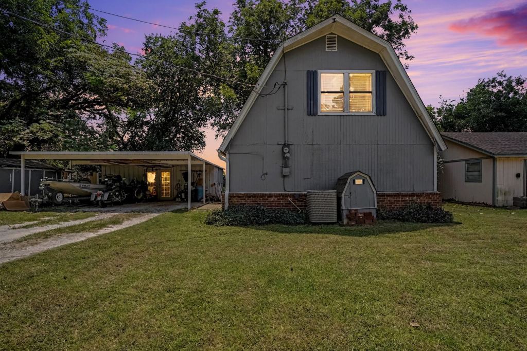 322 Hillcroft Drive, Weatherford, TX 76087 — photo 1