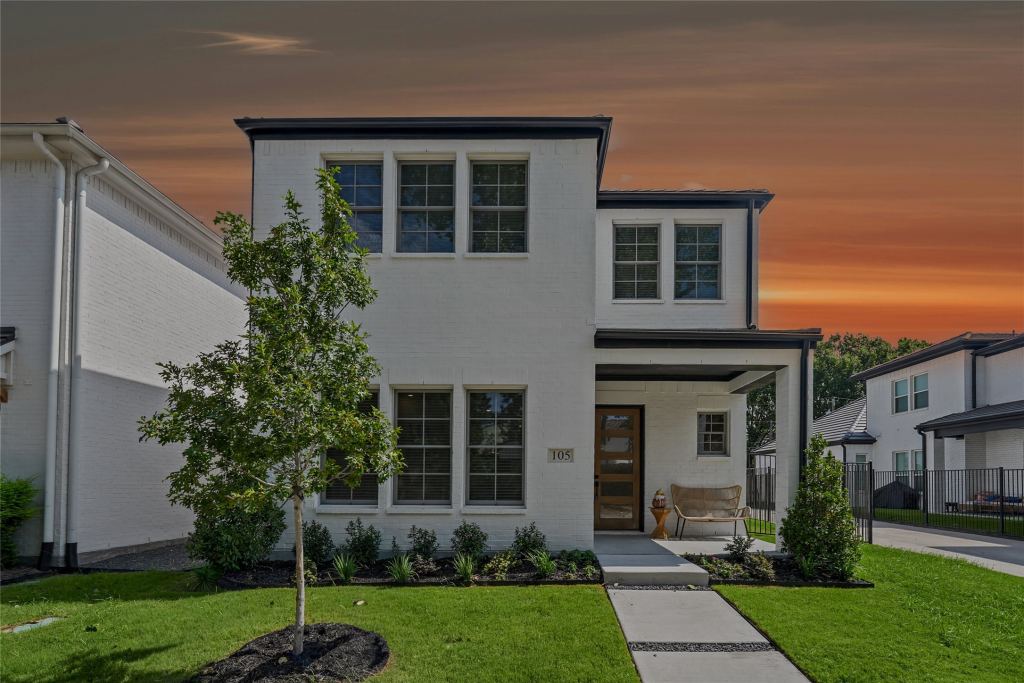 105 Magnolia Lane
