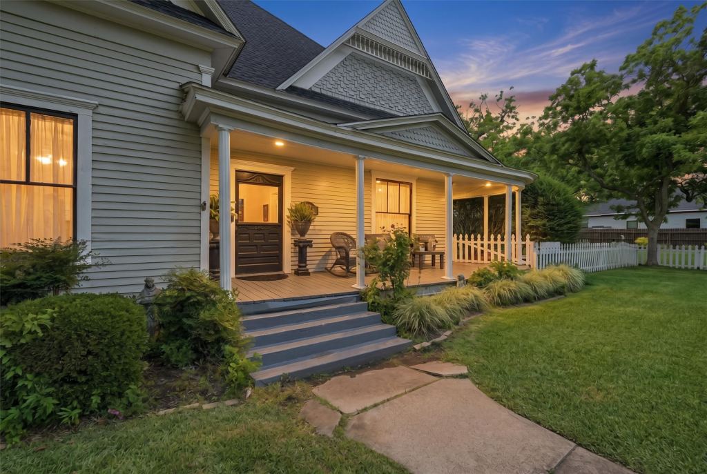 202 E Main Street, Celina, TX 75009 — photo 1