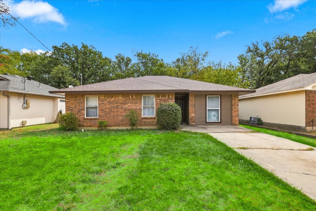 921 Baldwin Street, Denton, TX 76205 — photo 1