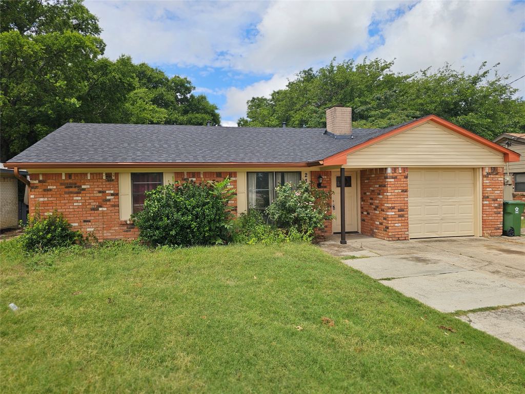237 N Murphy, Murphy, TX 75094 — photo 1