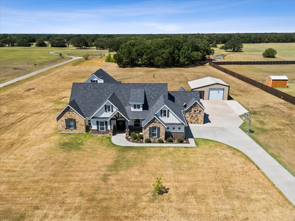 6120 Hidden Oaks Drive, Quinlan, TX 75474 — photo 1