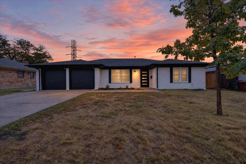 902 Ridgefield Drive, Plano, TX 75075 — photo 1