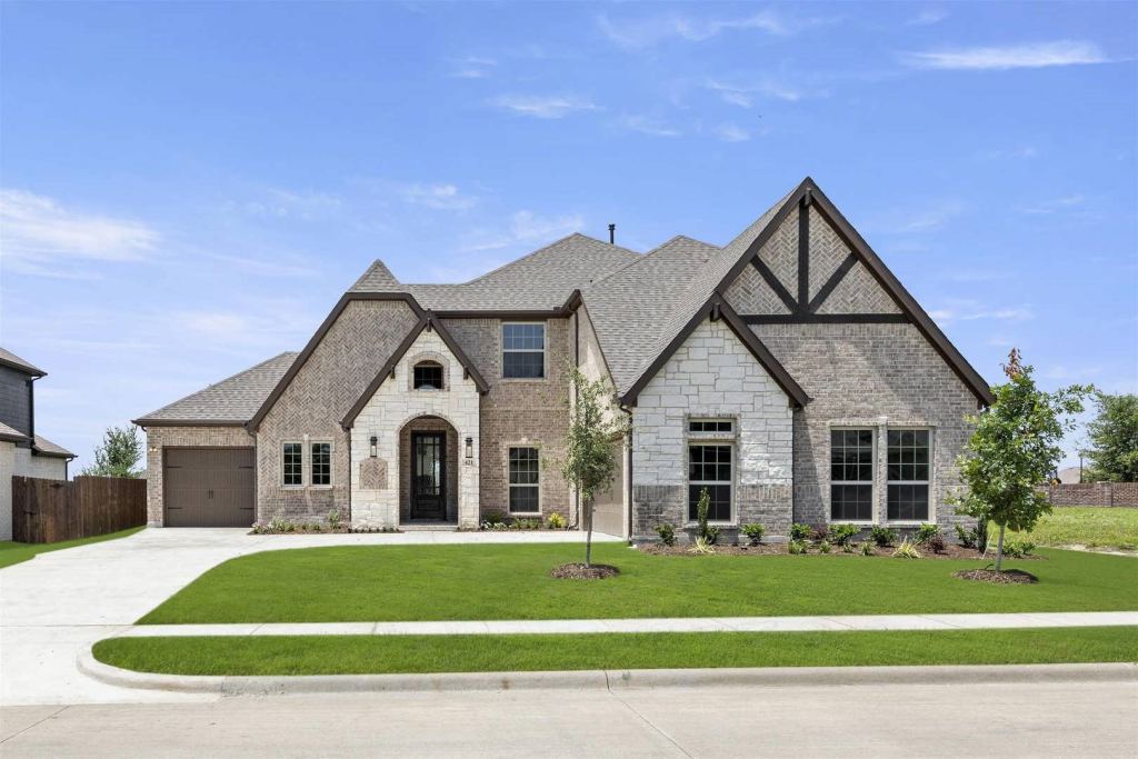 421 Curtiss Drive