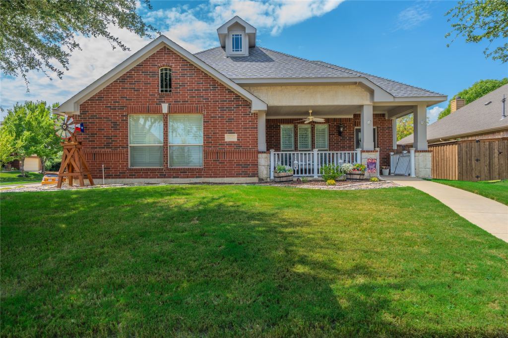 600 Cross Meadow Boulevard, Mansfield, TX 76063 — photo 1