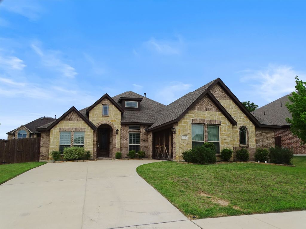 2125 Flora Lane
