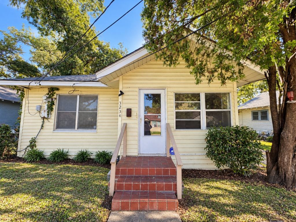3234 Spring Avenue, Dallas, TX 75215 — photo 1