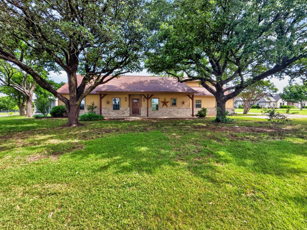 1255 Vineyard Road, Gunter, TX 75058 — photo 1