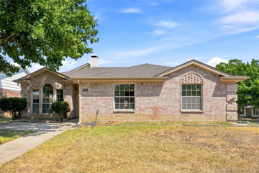 1001 Flower Drive, Arlington, TX 76017 — photo 1