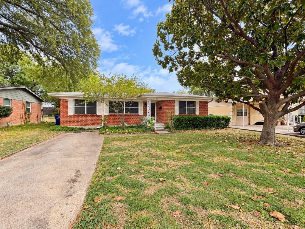 231 Brazos Street, Garland, TX 75041 — photo 1