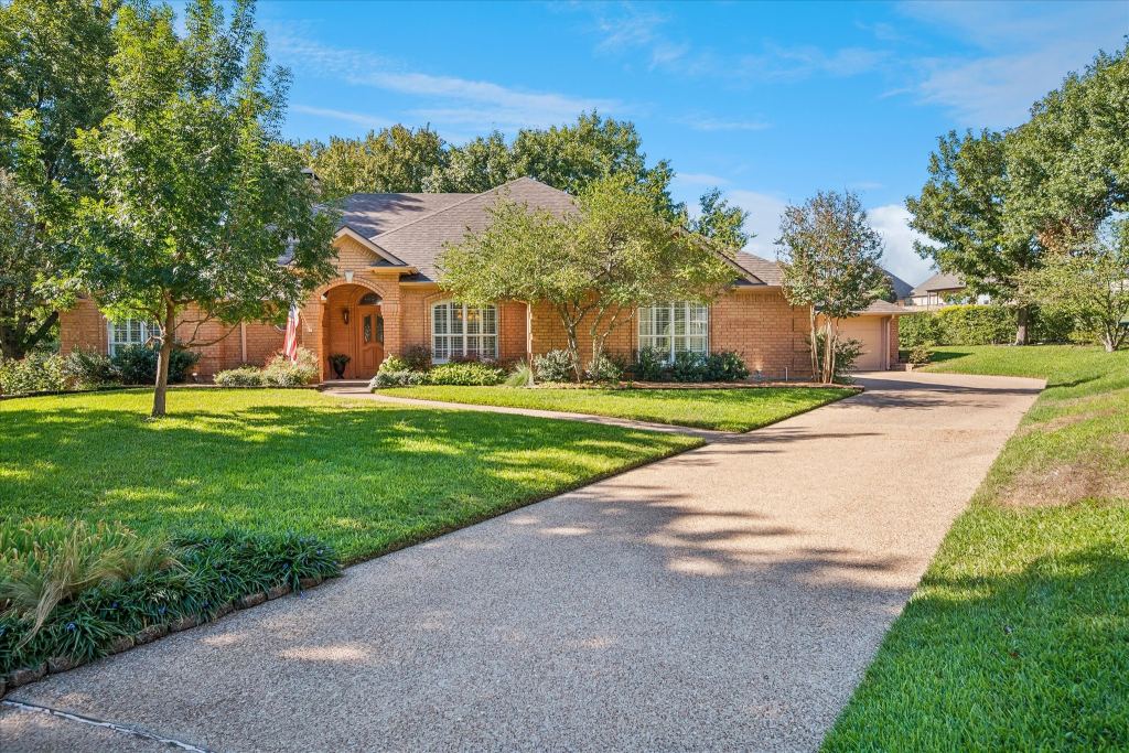 4424 Fair Ridge Drive