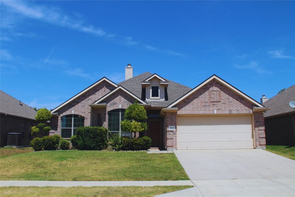 5913 Haven Lake Way, Fort Worth, TX 76244 — photo 1