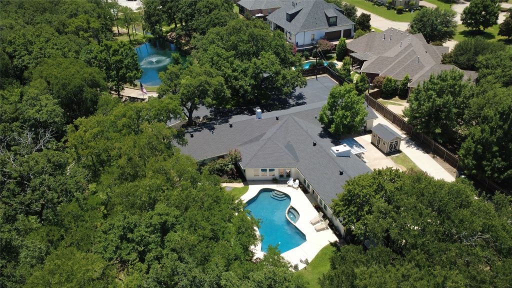 3001 Curry Road, Arlington, TX 76001 — photo 1
