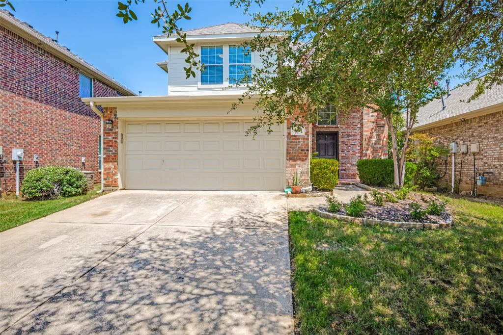 310 Conroe Circle, Argyle, TX 76226 — photo 1