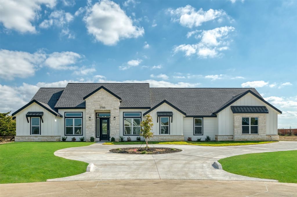 1785 Crestridge Circle, Princeton, TX 75407 — photo 1