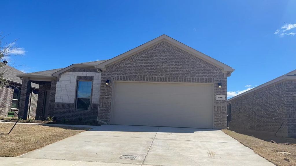 10517 Alpine Meadow Lane, Fort Worth, TX 76140 — photo 1