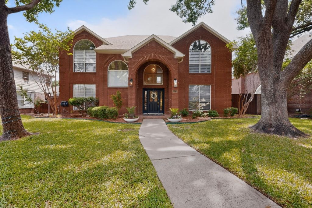 640 Forest Bend Drive