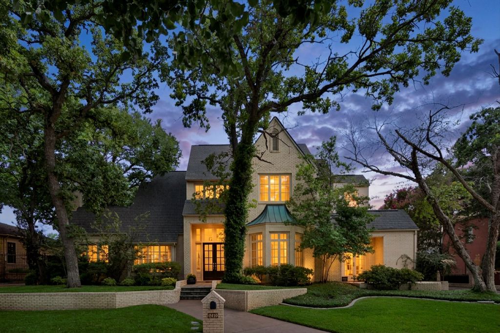 2410 GREEN PARK Drive