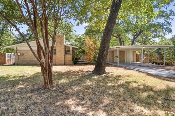 2514 Sherwood Street, Denton, TX 76209 — photo 1