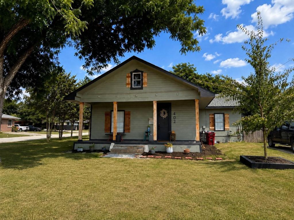 402 S Bell Street, Royse City, TX 75189 — photo 1