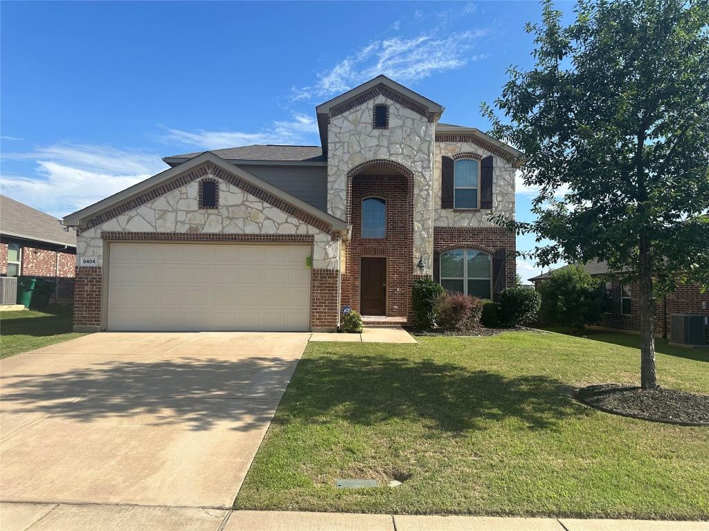 8404 Sioux Trail, Aubrey, TX 76227 — photo 1