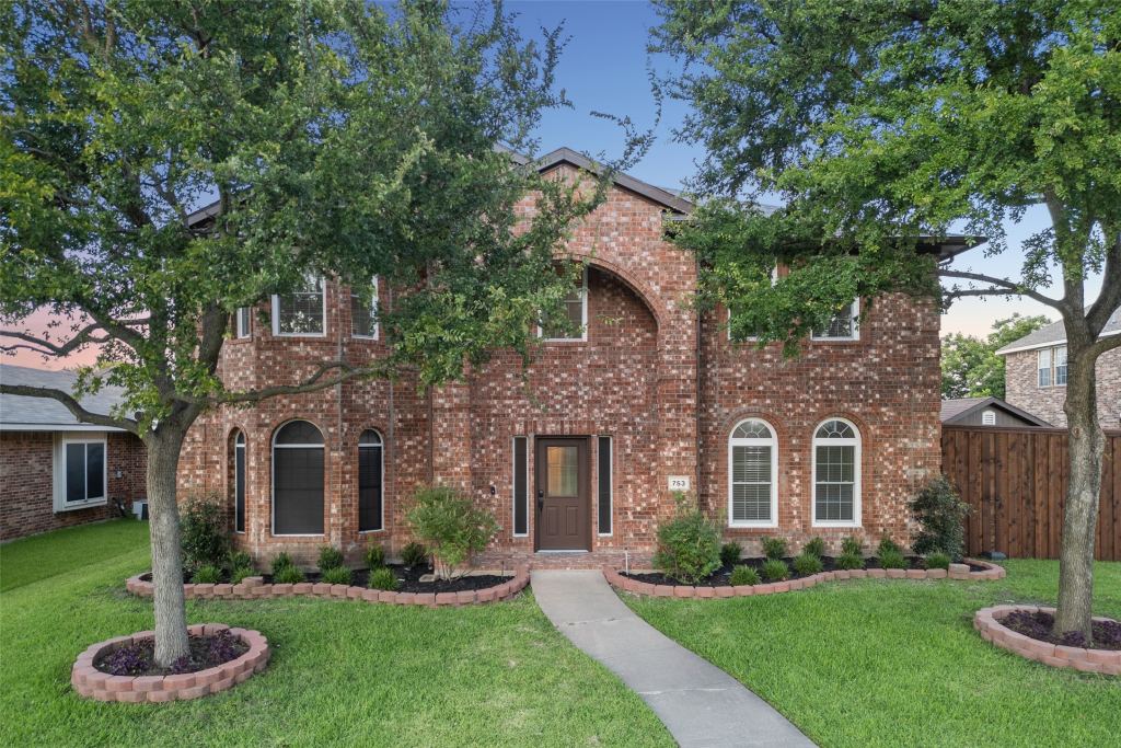 753 Summerfield Drive, Allen, TX 75002 — photo 1