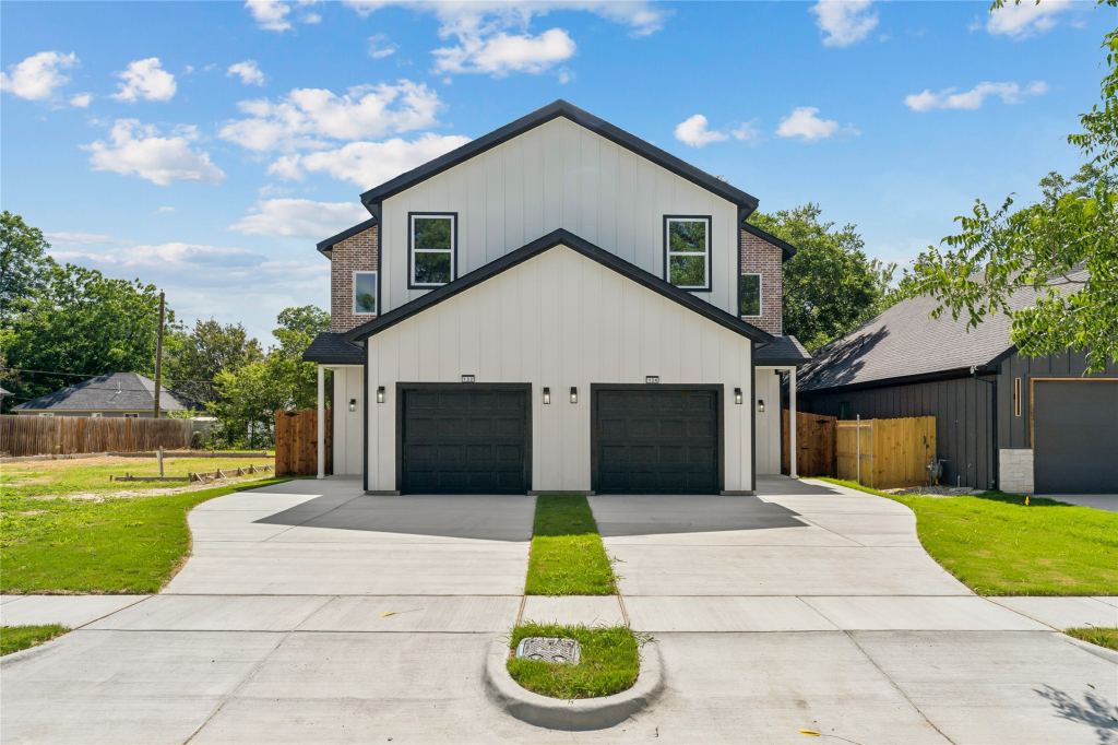 132 Cottonwood Street