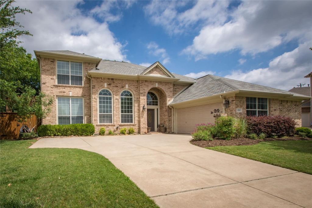 4504 Narrowbrook Drive, Flower Mound, TX 75028 — photo 1