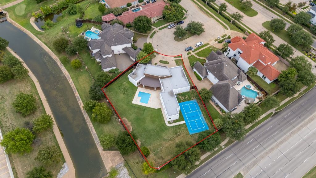 2171 Hogan Drive, Irving, TX 75038 — photo 1