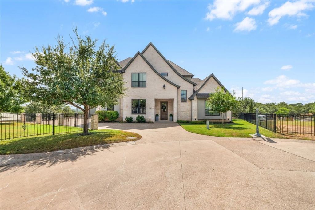 4305 Shale Bluff Court, Granbury, TX 76048 — photo 1