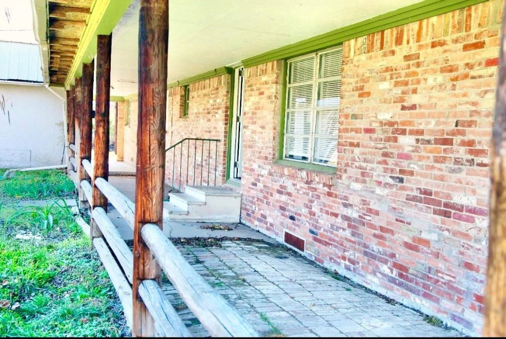 4405 O'neal Street 4, Greenville, TX 75401 — photo 1