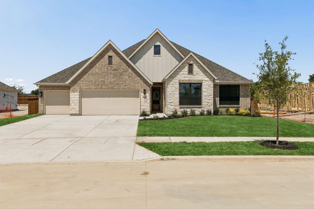 2418 Silver Spring Court