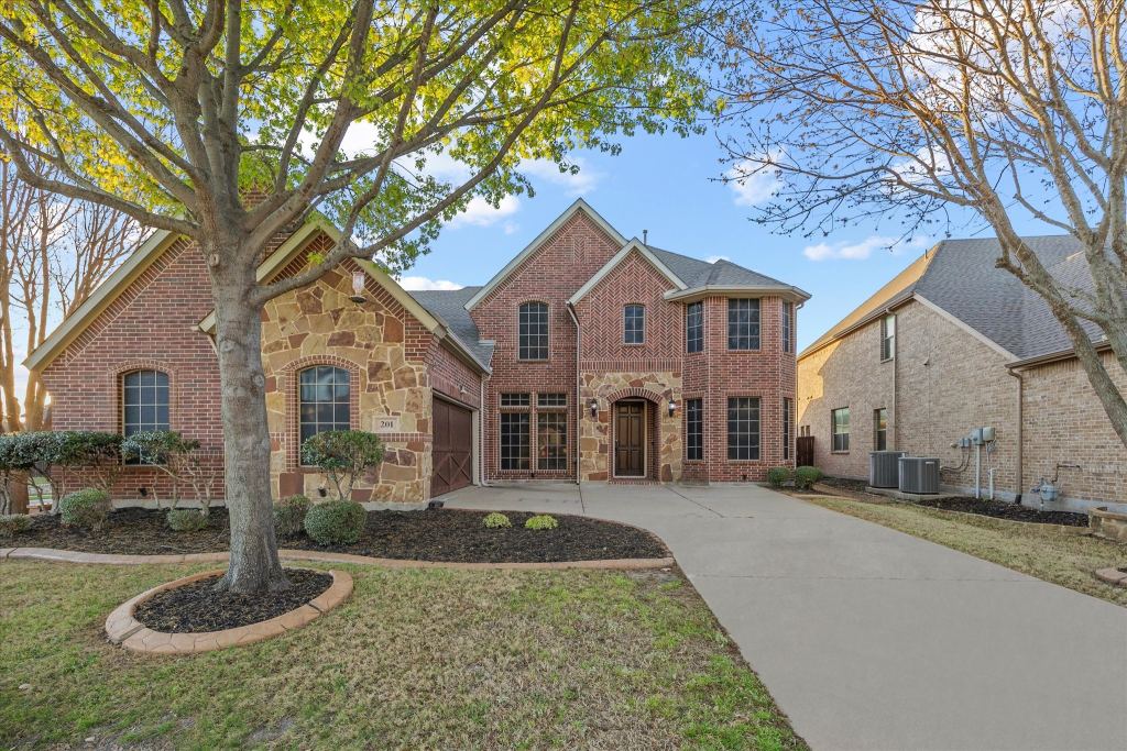 201 Chatfield Drive, Rockwall, TX 75087 — photo 1