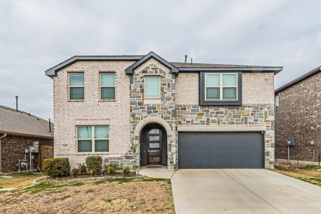1128 Goldenrod Drive, Godley, TX 76044 — photo 1