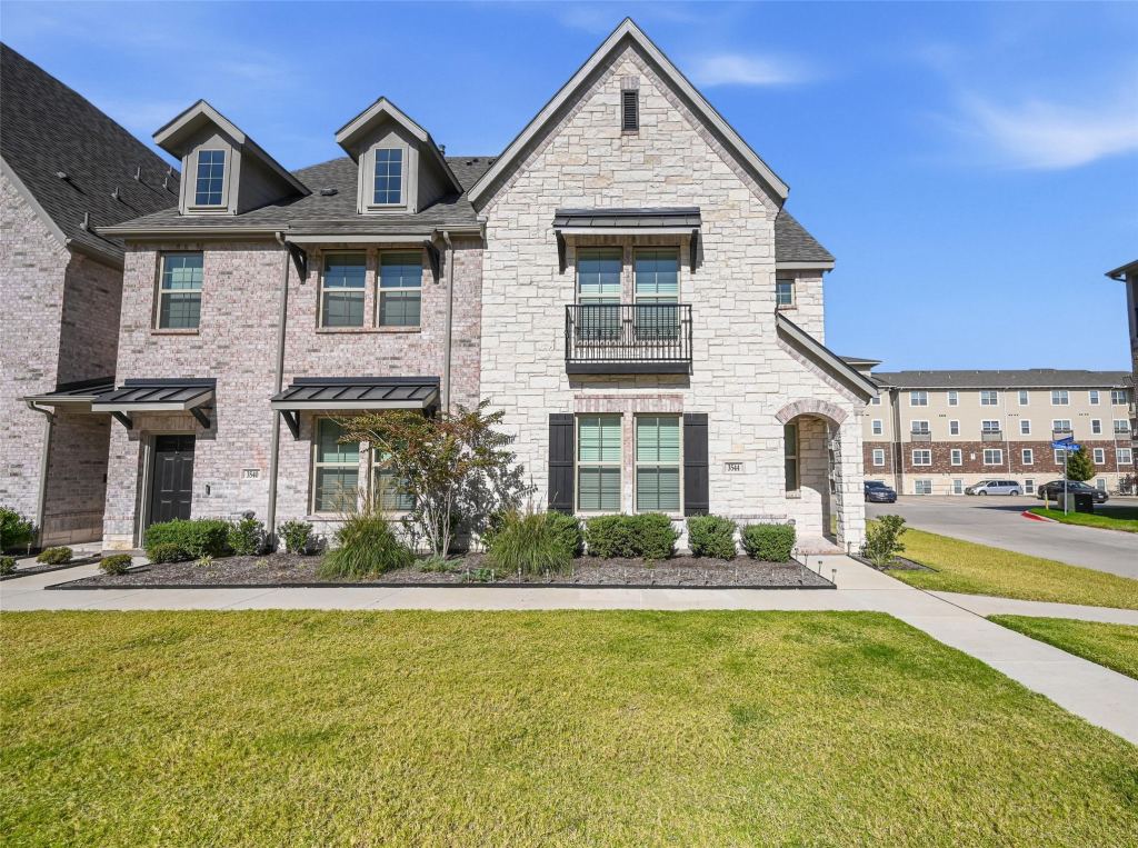 3544 Thistlewood Drive, Plano, TX 75074 — photo 1