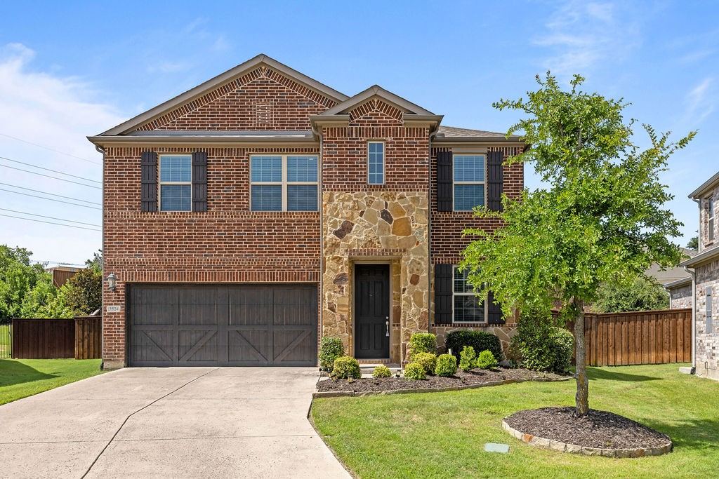 3524 Hathaway Court, Irving, TX 75062 — photo 1