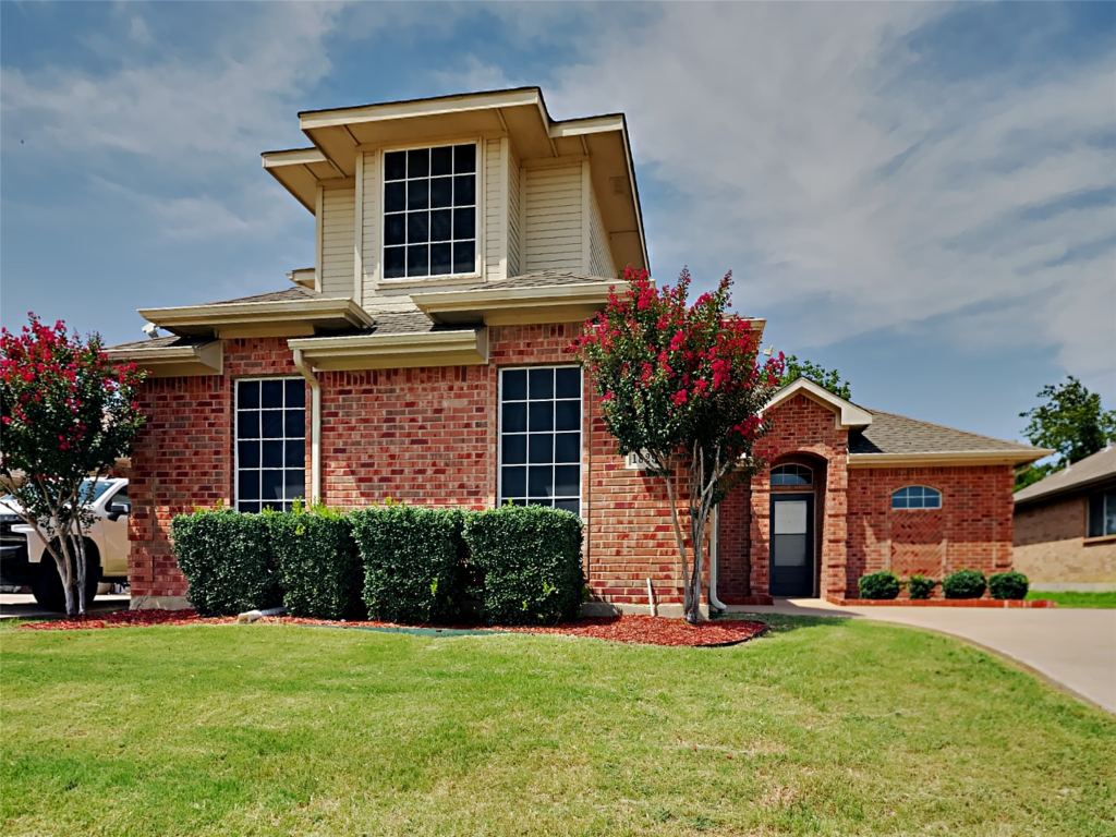 1829 Carver Drive, Carrollton, TX 75010 — photo 1