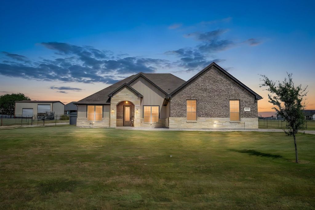 8032 County Road 1006, Godley, TX 76044 — photo 1