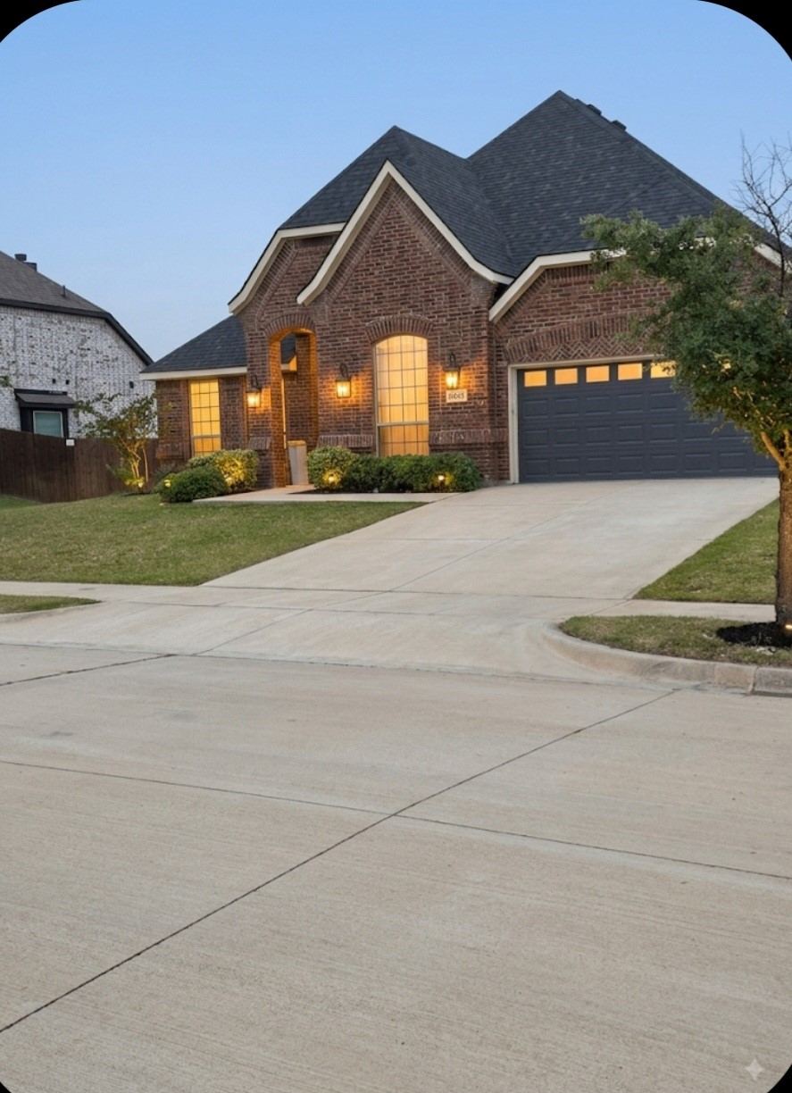 1533 Pierce Street, Waxahachie, TX 75165 — photo 1