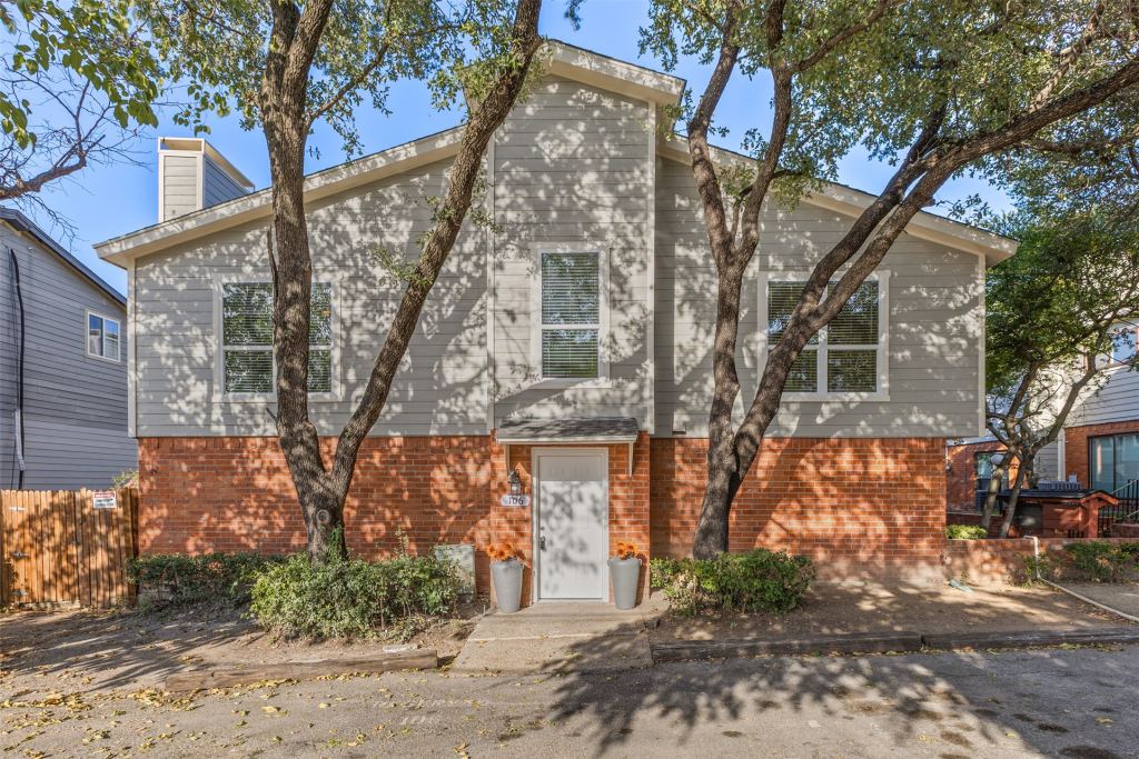 6738 Eastridge Drive 106