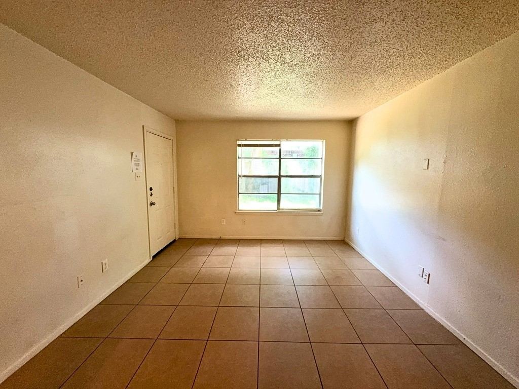 219 Fry Street 1, Denton, TX 76201 — photo 1