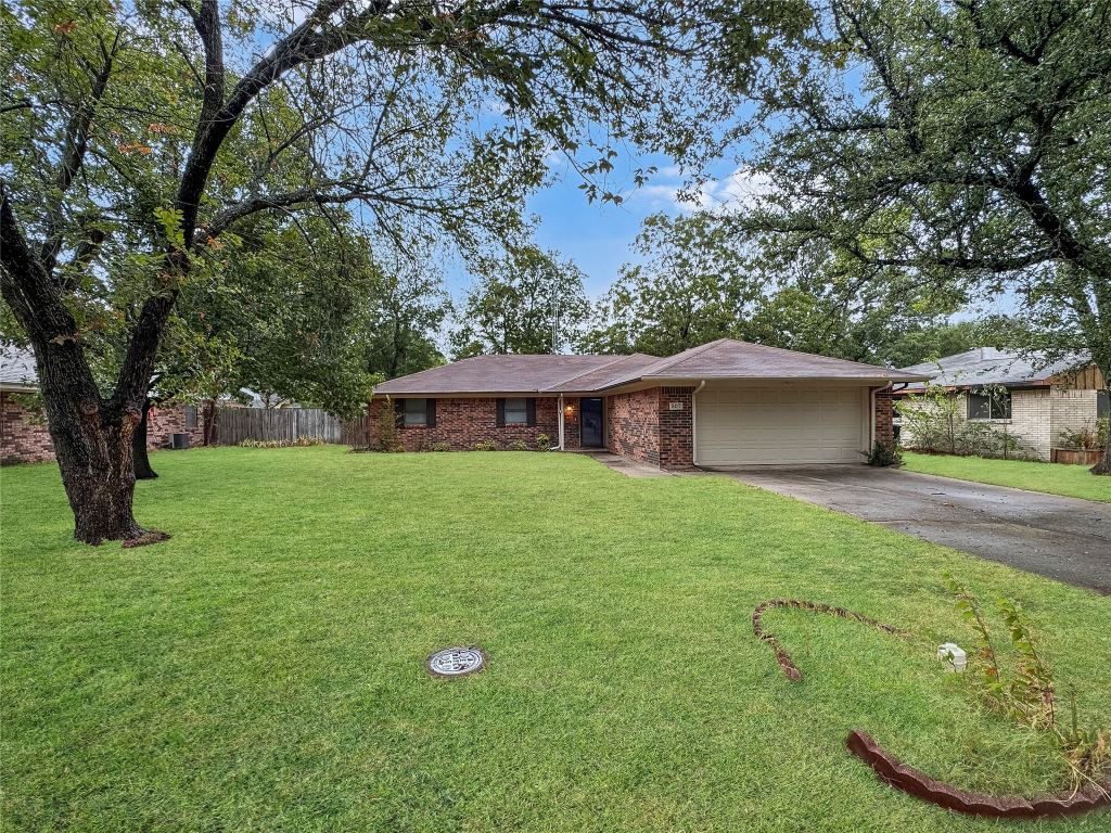 507 Quail Run Street, Greenville, TX 75402 — photo 1
