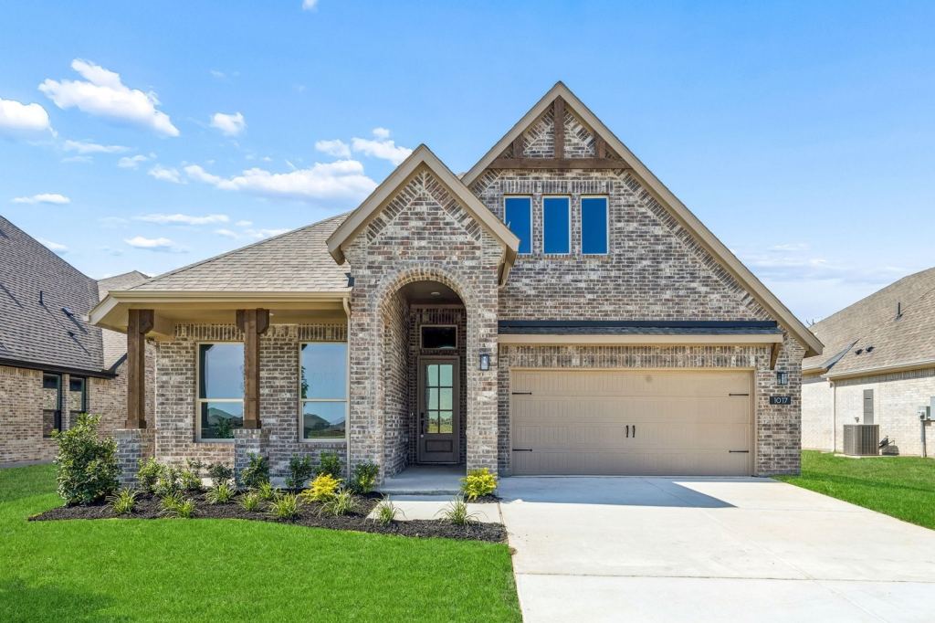 1017 Goldenrod Drive, Justin, TX 76247 — photo 1