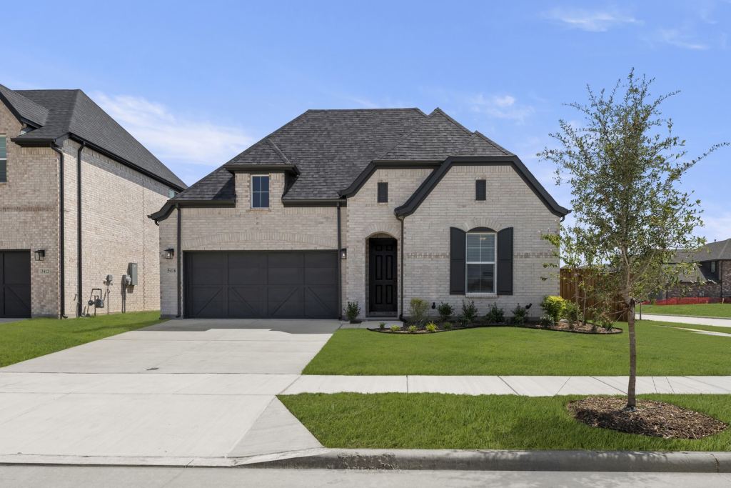 5416 Sundareson Lane, Aubrey, TX 76227 — photo 1