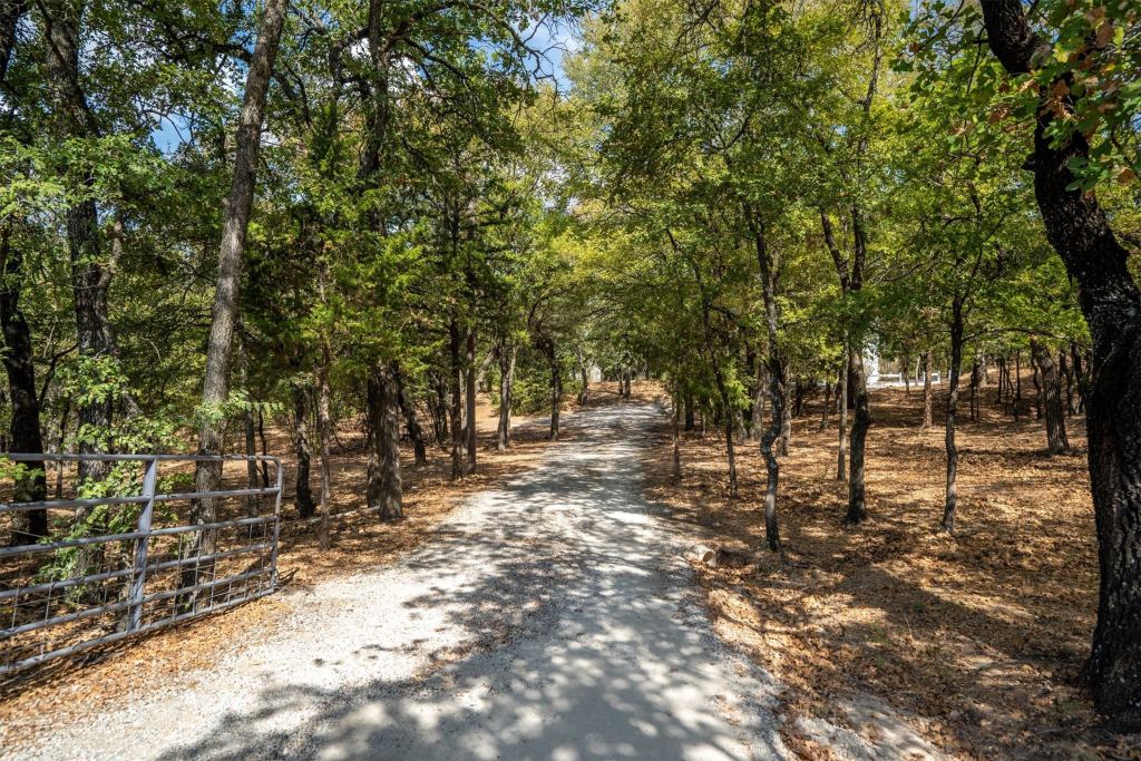 4117 Matthew Drive, Cleburne, TX 76031 — photo 1