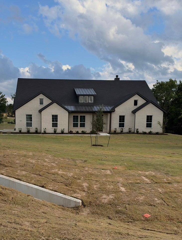 809 Zachary Michael Court, Springtown, TX 76082 — photo 1