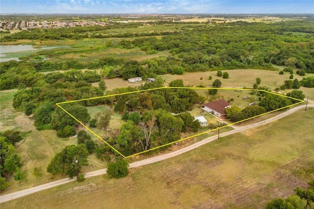 6825 Chiesa Road, Rowlett, TX 75089 — photo 1